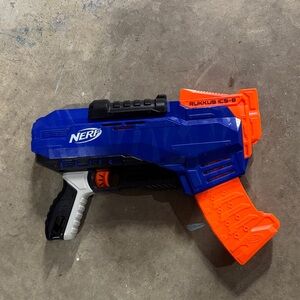 Nerf Elite Rukkus ICS-8 Blaster - Vibrant Blue and Bold Orange